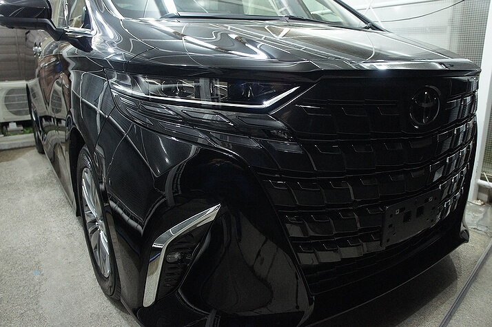 ガラスコーティング施工済みのトヨタ 40アルファード